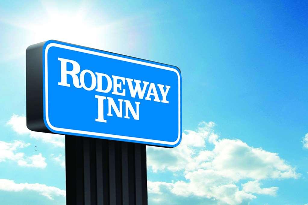 Baymont Inn & Suites By Wyndham Liberty Exterior photo